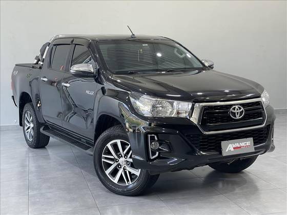 TOYOTA HILUX 2.8 SRV 4X4 CD 16V DIESEL 4P AUTOMÁTICO
